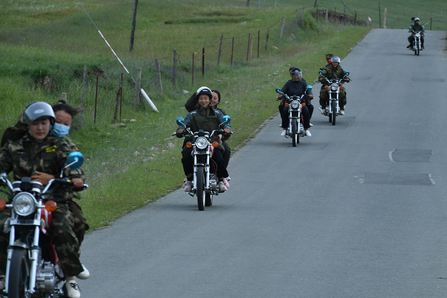 【顯影中國(guó)】生態(tài)管護(hù)&ldquo;娘子軍&rdquo; 這群小姐姐真颯！